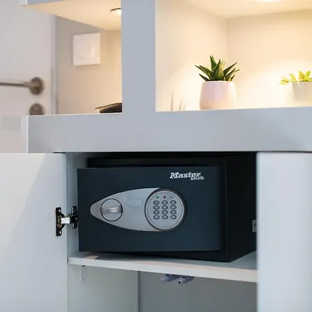 Modern - Promenade Des In * Nizza